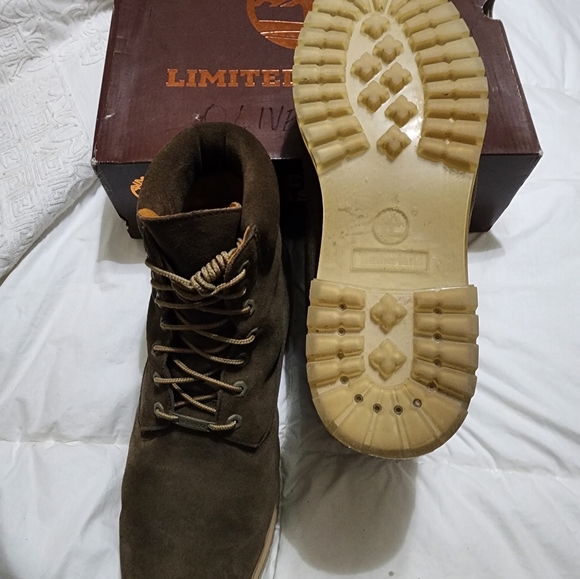 Mens Timberland Boots - Picture 4 of 8